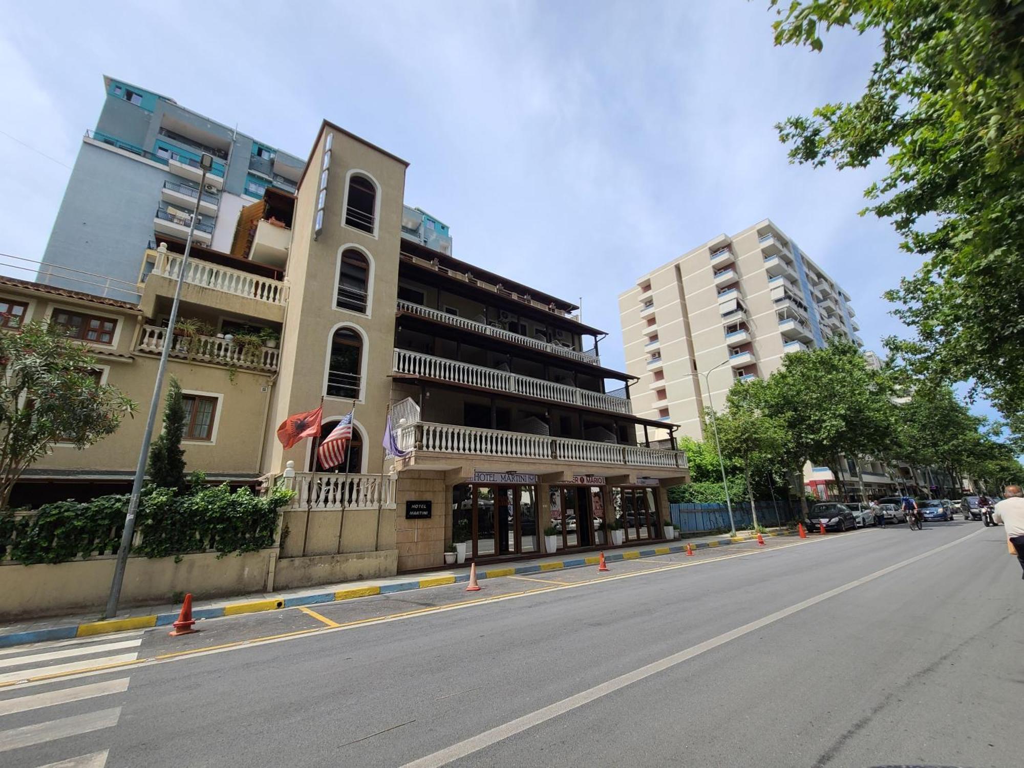 Hotel Martini Vlorë Eksteriør billede